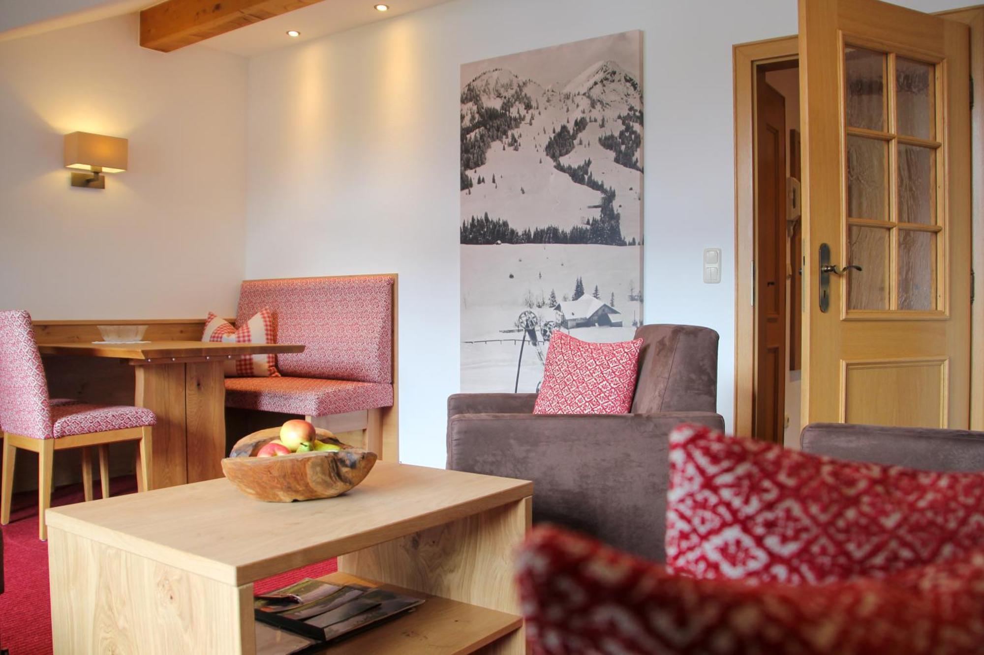 Landhotel Berghof Bad Hindelang Ngoại thất bức ảnh